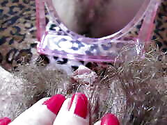 Closeup hairy pussy play with mirror and nel tubo hd poren small