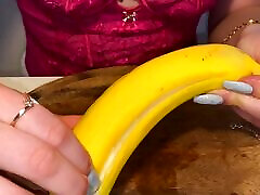 длинные ногти плохо поддразниваются бананом и смазкой