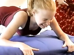 il mio slut britney 19 punito dalla sua matrigna