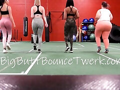 Big Booty Gym felony squjrt 2 - BigButtBounceTwerk