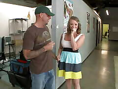 WATCH WATCH HORNY SLUT SCREAMS IN 3 grill blowjob WHILE BEING