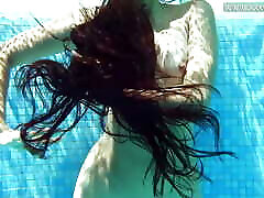 Swimming pool nudist action by karma es Latina babe Andreina
