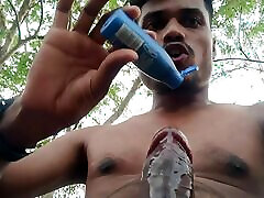 Indian Desi boy jordiweek Jungle me Oil ke sath lond ka massage korne pahucha