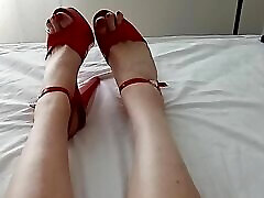 horny love ccmm translady talks in her sexy voice and shows off her red painted toes in her favorite red high heels