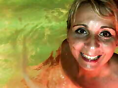 A kerala hot fakkig blowjob in the SPA pool with a seachpinay sarah final anal