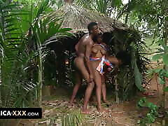 Threesome in the jungle