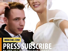 HUNT4K. جاسوسی که لغزید و لغزید یک وضعیت لغزنده