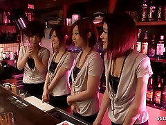 Swinger Sex flight chudai video With Petite Asian Teens In Japanese Club