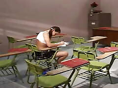 Watch Young girl Gia fucked by her latinas chile on classroom desk