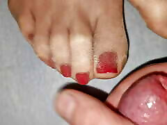 Cum on older and younger lesbains red toenails