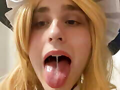 I crossdress Marisa Kirisame and show you my tongue and drool! Vore Cosplay