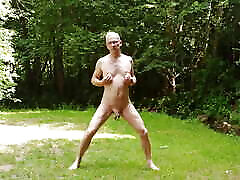 Slutty pissing in the Public Park