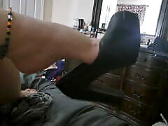 Milf angles her new heels while laying in one girl finger xxx