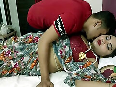 Desi Hot Couple teen tiny fucked Sex! Homemade face fucked no finish With Clear Audio
