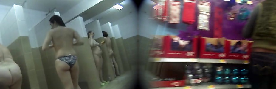 Nackte Stiefschwester spionkamera im Badezimmer Nackte Stiefschwester spionkamera im Badezimmer