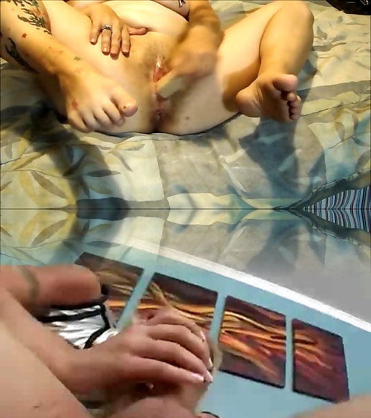 Freundin Taetowierte Dildo Squirten
