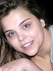 Chubby Amateur Brunette Babe - Cloe Model