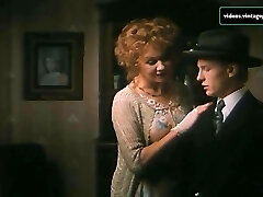 Sex Experience with Warm Stepmom Vintage Scene