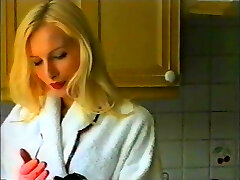 grincement en plastique 