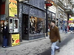 Frauen, die es in den Arsch wollen (Full video) Frauen, die es in den Arsch wollen (Full video)