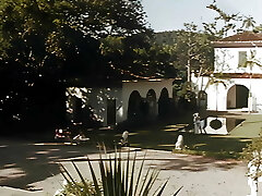 film de sexe hardcore bdsm rétro avec des adolescents et des dominatrices