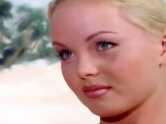 Hot blonde slut Silvia Saint strokes and gets her pussy romped hard