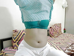Very First time Desi jija Fucks saara's Culo and Muff Desi sali ki chut aur gand ki chudai ki with dirty chat HD saarabhabhi