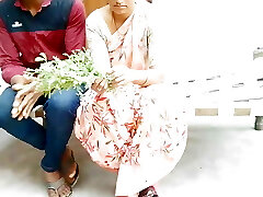 Today I smashed Yoursoniya Bhabhi from Behind on the cot, outdoor hookup on the cot -viral video