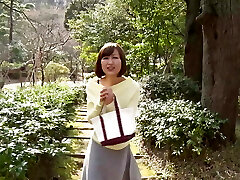 ASIAN JAPANESE PORN Super Hot MILF GETS A DILDO FUCK AFTER
