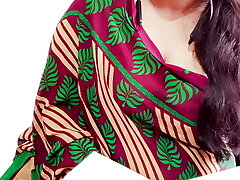 Desi Tuition Schoolteacher Arya ne Students se Chudvaya