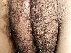 Desi girl enjoy bra-stuffers and pussy show with masturbation