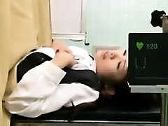 Kinky doctor seizes the chance to bury his beef whistle inside a ti