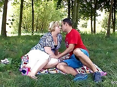 German Curvy Wifey seduce to Outdoor Cheating Lovemaking with Stranger near Beach