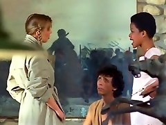 erstaunlichen japanischen mädchen in unglaubliche vintage, blond jaw clip