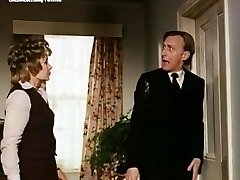 Astrid Frank Gabrielle Drake Me Me Lai and Nancie Wait - Au Pair Femmes