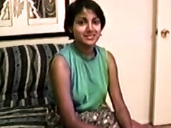 Cute Teenager Banged in Classic Porn