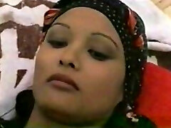 色情Esotic爱(1980年)和劳拉Gemser,dir。 乔达马托 色情Esotic爱(1980年)和劳拉Gemser,dir。 乔达马托