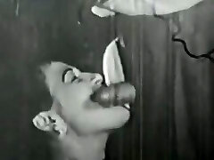 30's: 2 kinky corridas