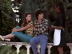 Le segrete esperienze (1980) जूलिया पेरिन और जेन बेकर Le segrete esperienze (1980) जूलिया पेरिन और जेन बेकर