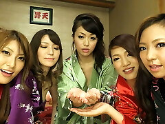 Japanese wives, Hikari and Kaede Niiyama made some porn, unc