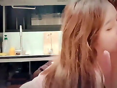 19 year old stunning Chinese leg model