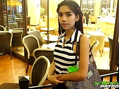 Tattooed Asian slut Game wanna get her bushy pussy drilled well