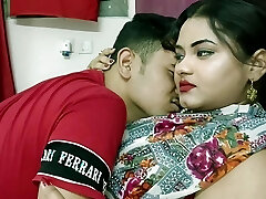 Desi Hot Couple Glamour Sex! Homemade Sex With Clear Audio