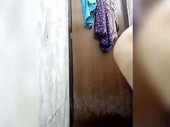 Riya thakur Indian Desi girl oil take in muff massage