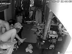 黑客使用相机远程监视情人的家庭生活.592