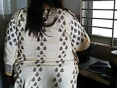 Desi Bhabhi Khana Bana Rahi The Tabhi Devar Piche Se Aya Aur Uski Chudai Kar De - Bhabhi Boinked In Kitchen While Cooking