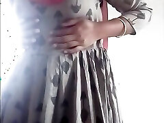 Tamil wife Swetha hot bare show