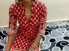 desi indian village bhabhi ne khula parlour officer ko rishwat na dene par aapni gaand marwai xxx hd w hindi audio