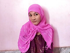 मुस्लिम आपी ने बड़े भैया से चुदाया असली सौतेली बहन कमबख्त