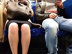 Morning Upskirt on Instruct